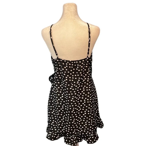 Princess Polly Her Jewel Black‎ & White Polka Dot Mini Dress Size 8 - Picture 4 of 10